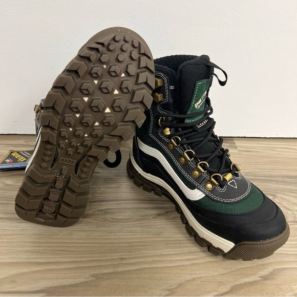 VANS Arthur Longo Snow Kicker GoreTex MTE-3 GTX Winter Boots Women’s 5 $280 NWOB - Picture 5 of 8